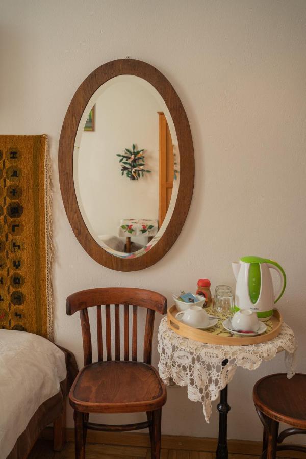 Kolory Guest House Cracovia Esterno foto