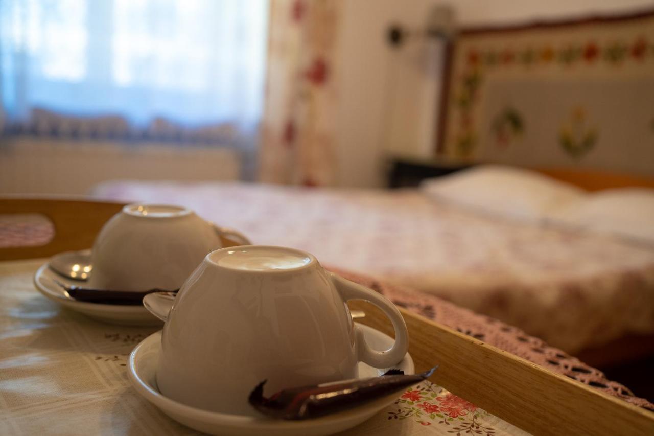 Kolory Guest House Cracovia Esterno foto