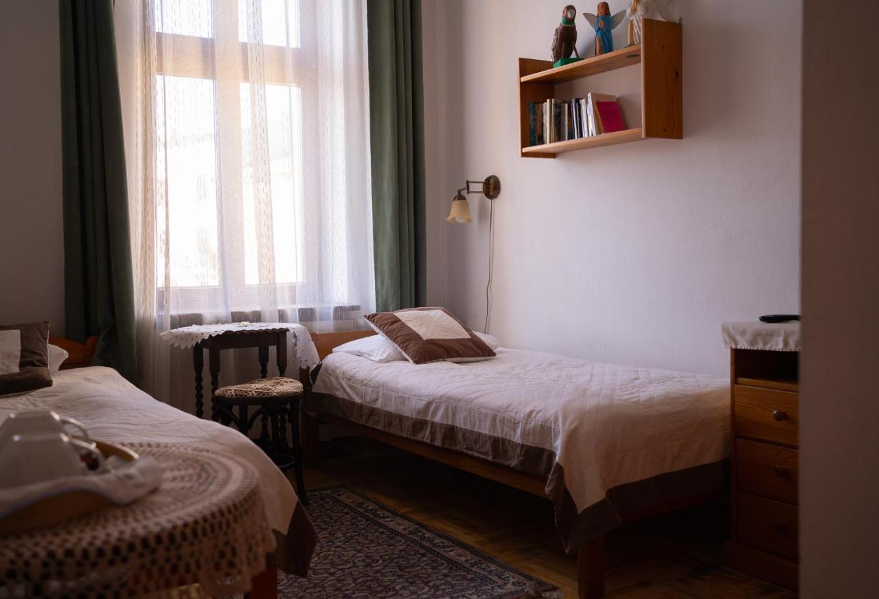 Kolory Guest House Cracovia Esterno foto