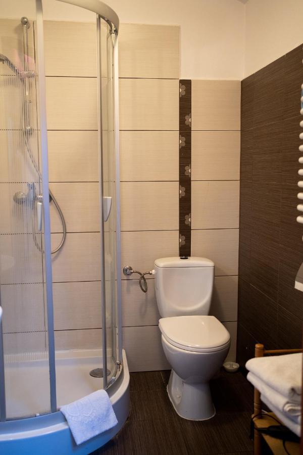 Kolory Guest House Cracovia Esterno foto
