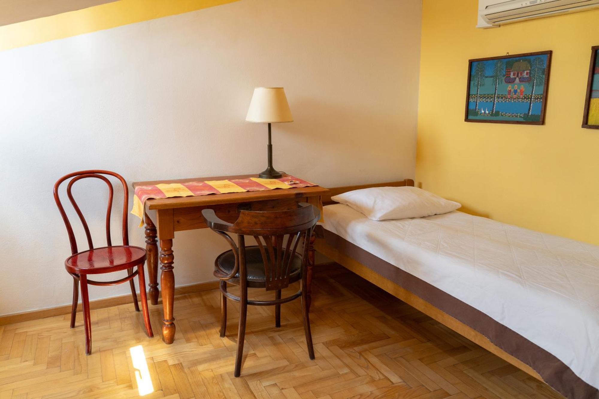 Kolory Guest House Cracovia Esterno foto