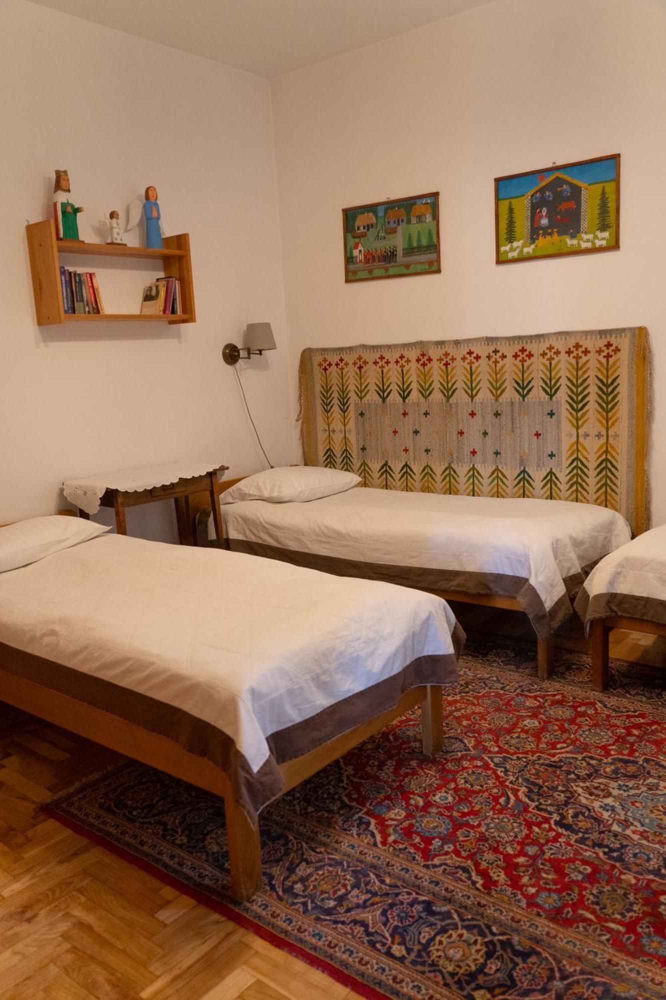 Kolory Guest House Cracovia Esterno foto