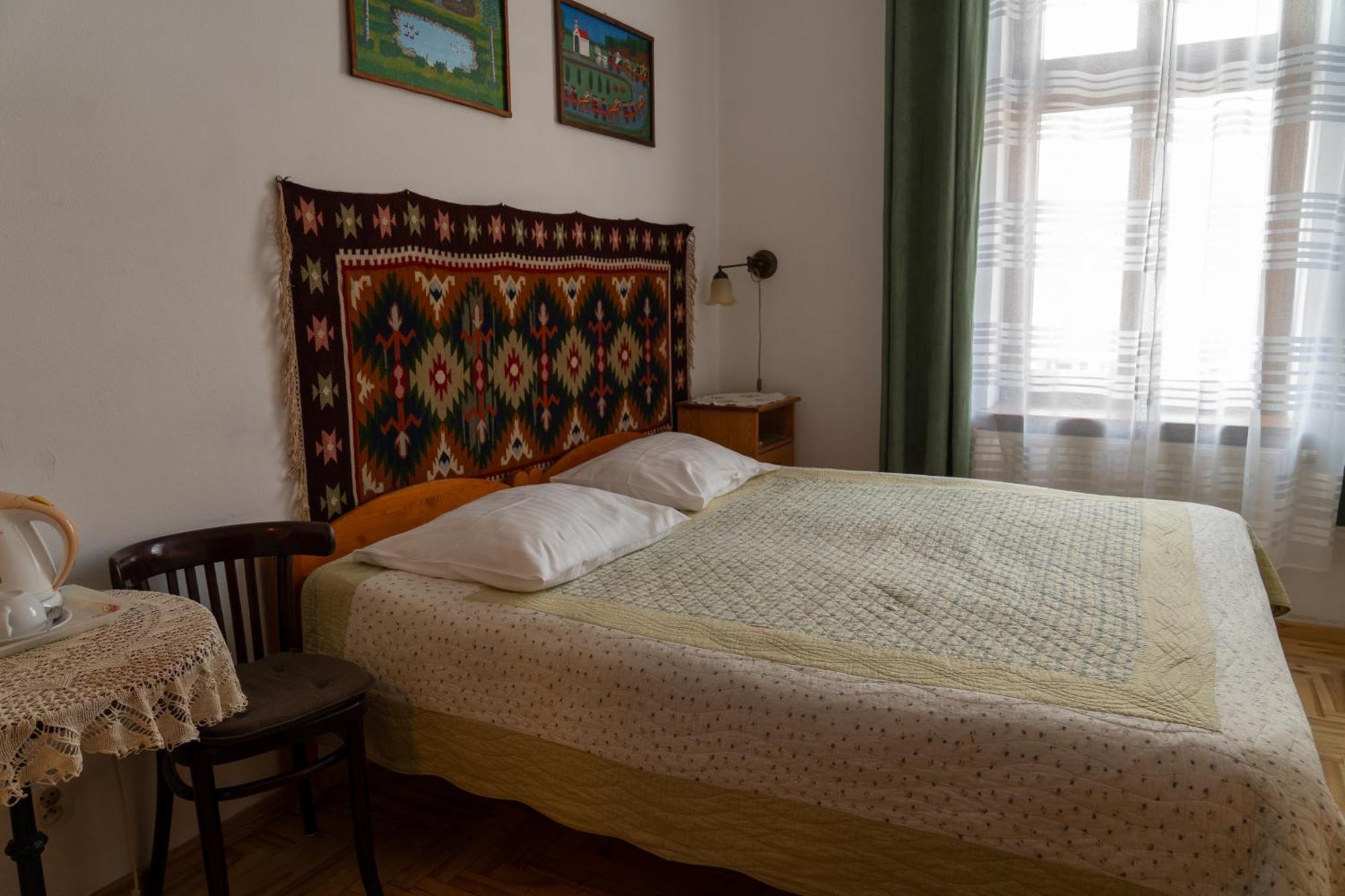 Kolory Guest House Cracovia Esterno foto